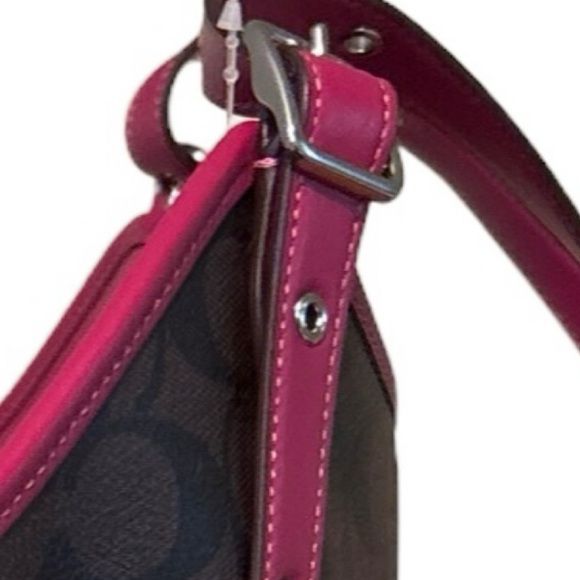 Coach Meadow Shoulder Bag In Signature Canvas - Picture 12 of 16